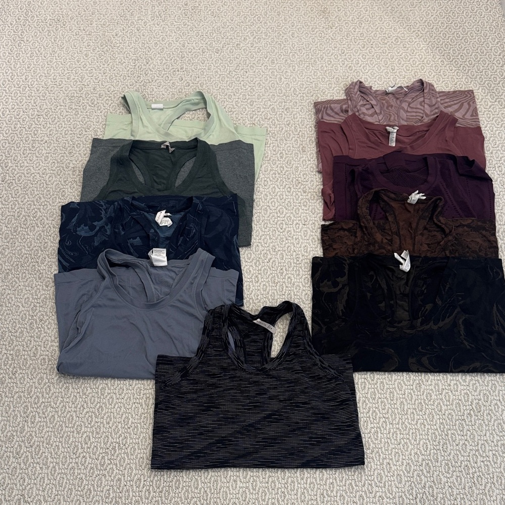 Women's Assorted Athleta Momentum Tanks